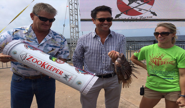 Zookeeper_lionfish_container